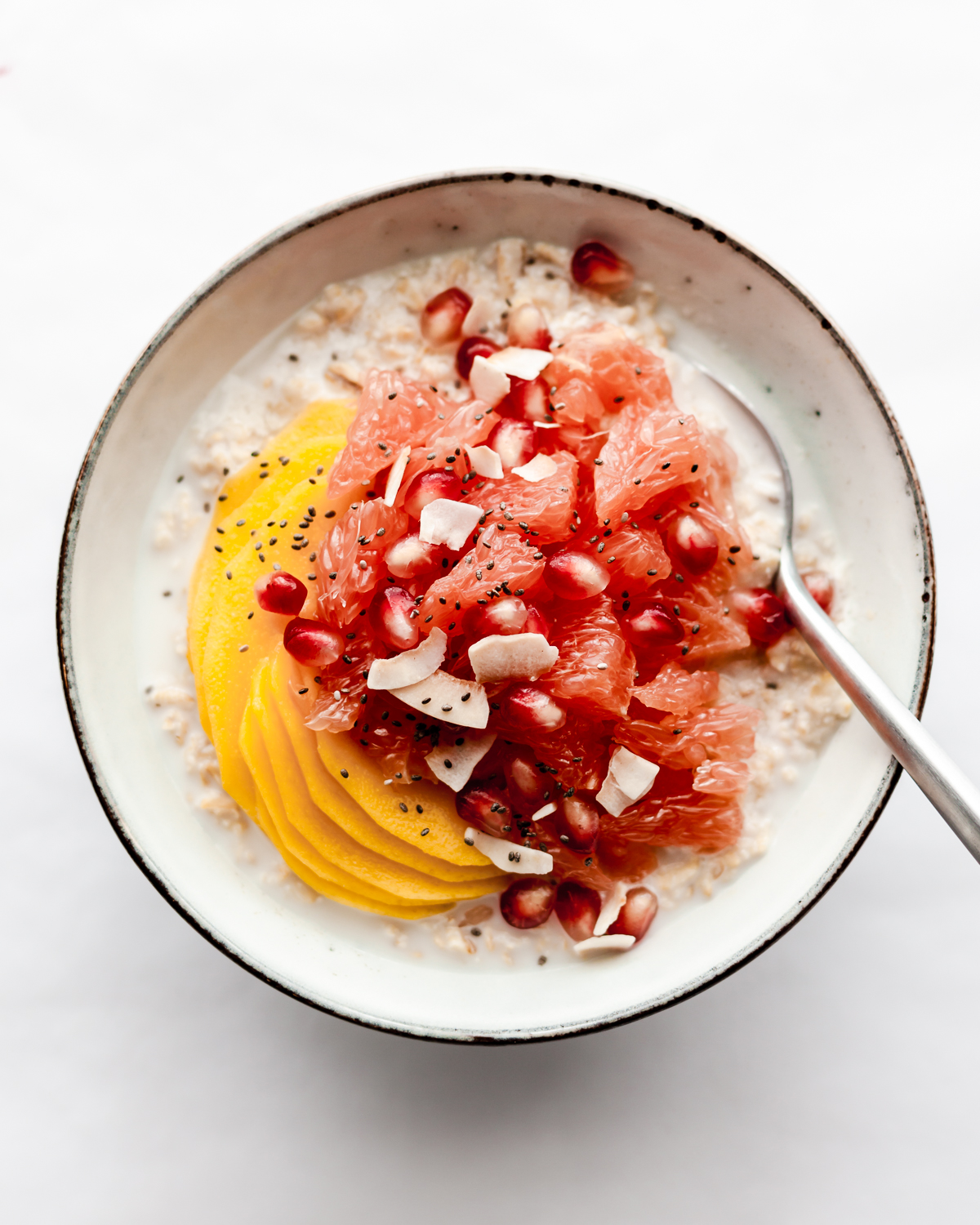 overnight oats with tropical fruit recipe